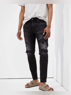 American Eagle Next Level Flex Stretch Black Distressed Skinny Jeans Size 29x32